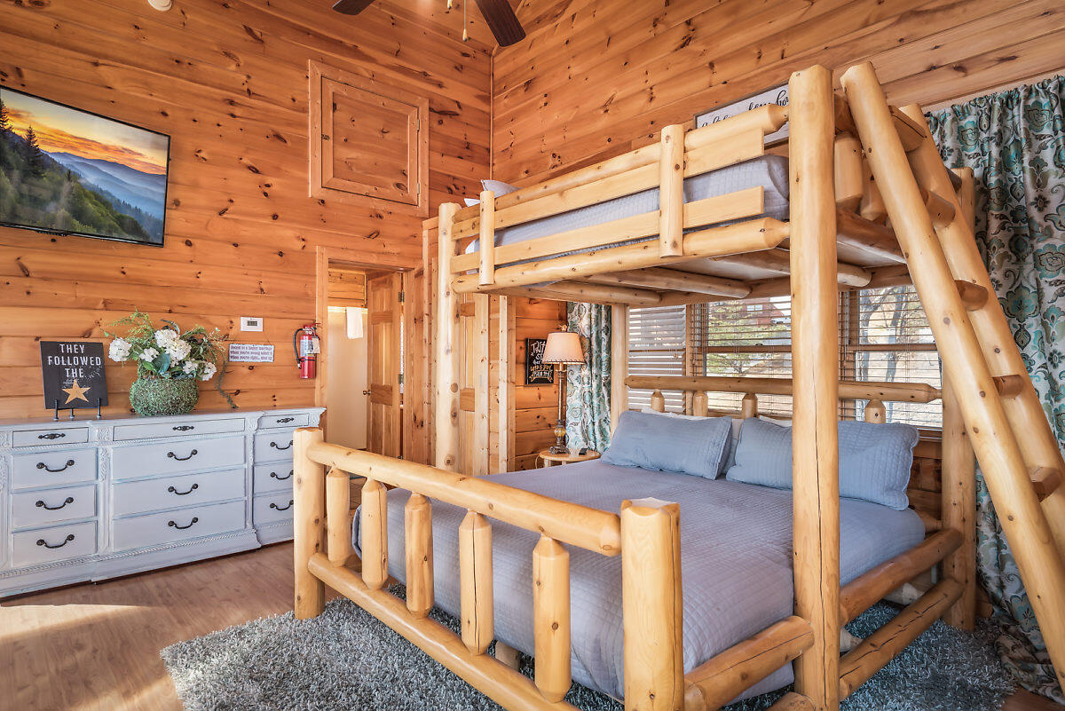 Sweet Slice of Heaven | Photo 260