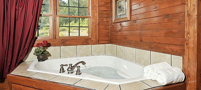 Loft Bedroom Whirlpool Tub