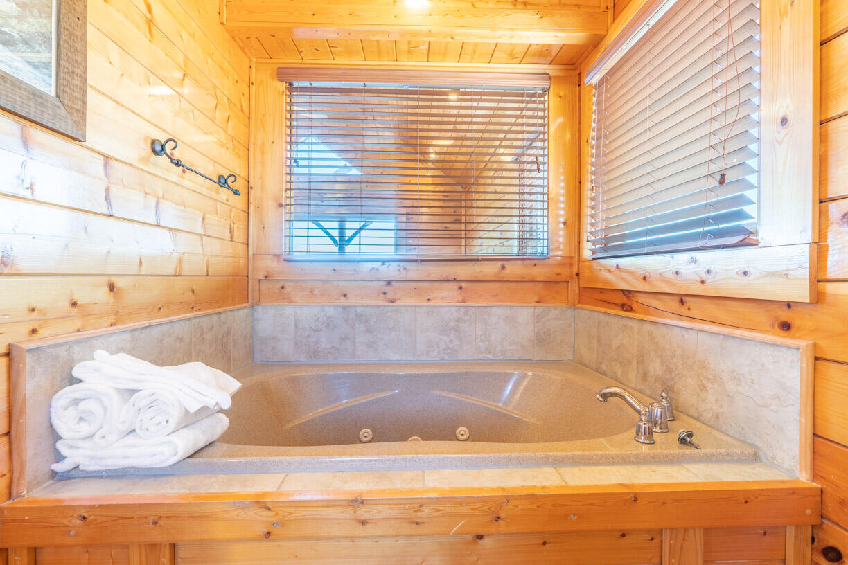 Top of the World | Photo 35