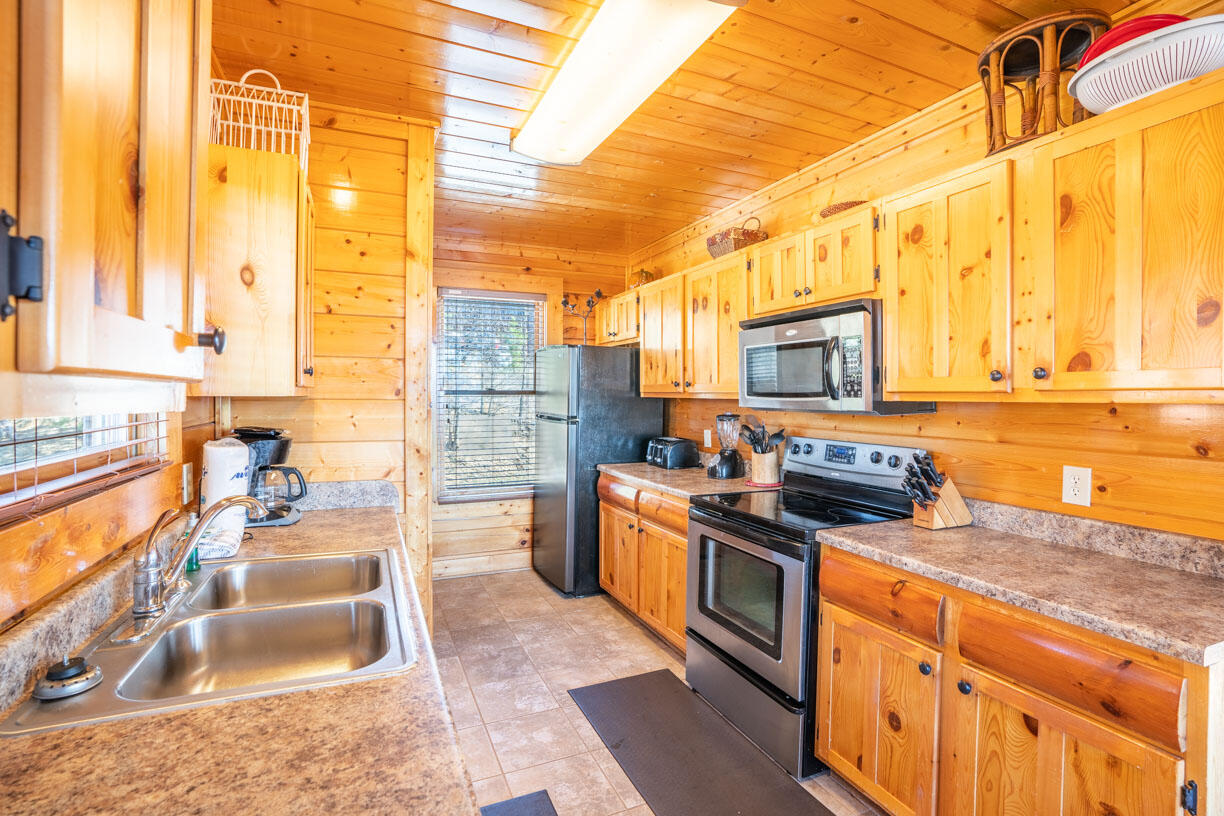 Top of the World | Photo 2