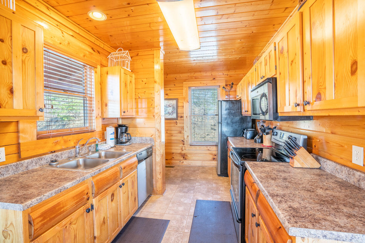 Top of the World | Photo 4