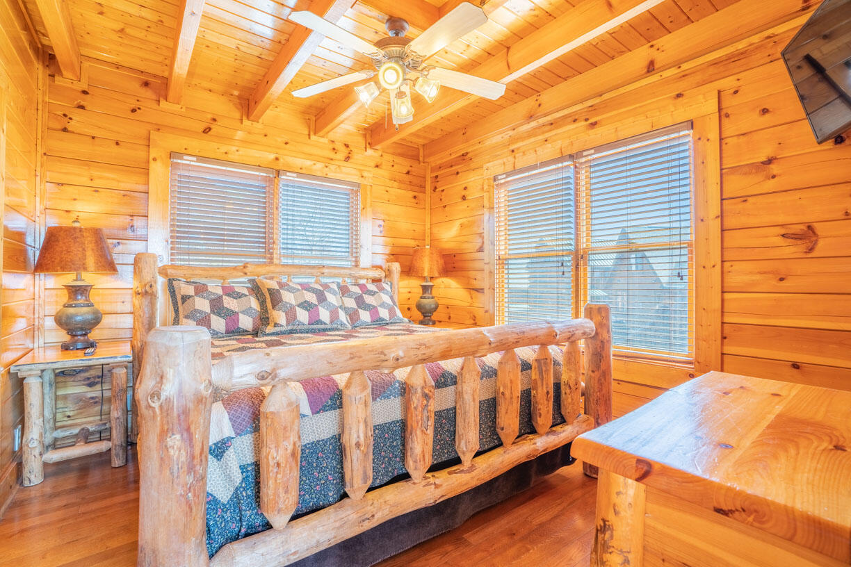 Top of the World | Photo 13