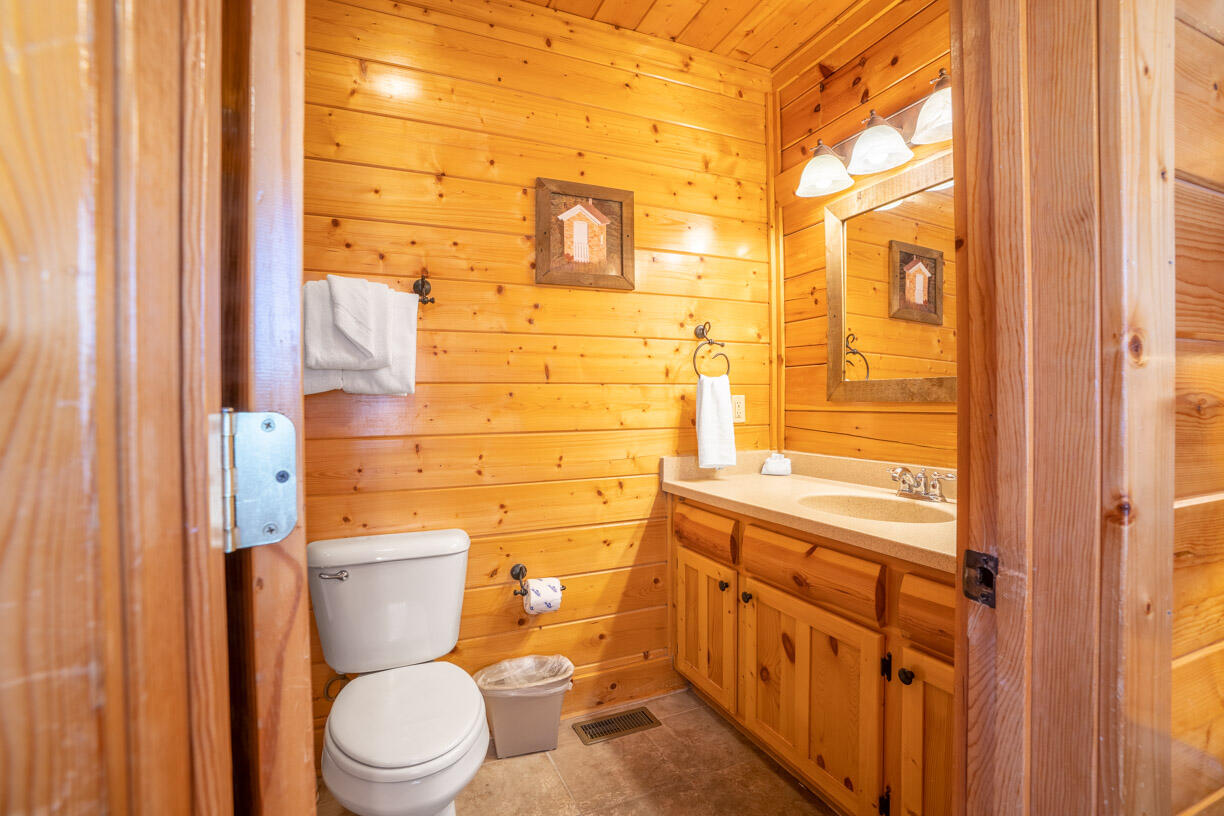 Top of the World | Photo 16