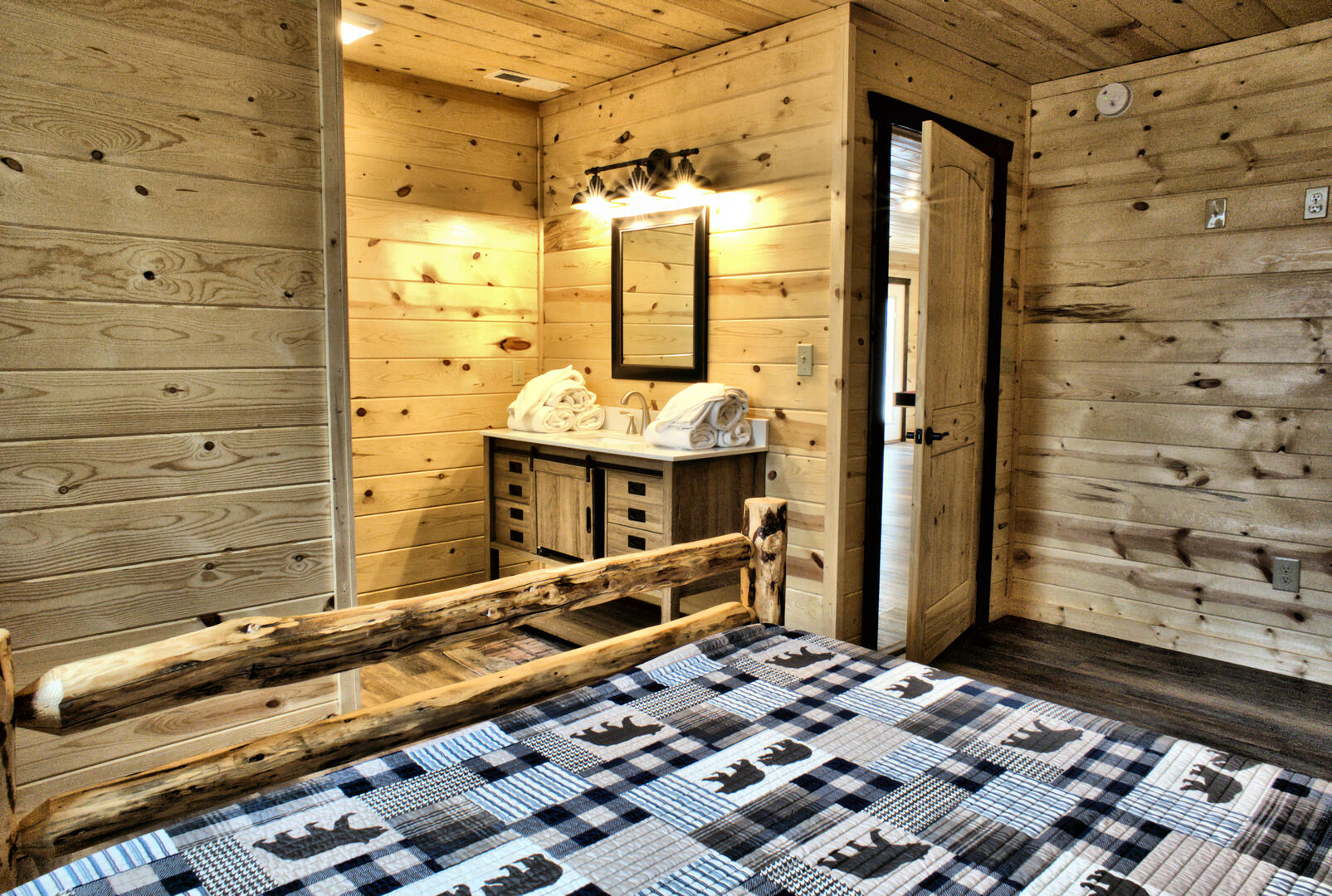 Wagon Wheel | Photo 25