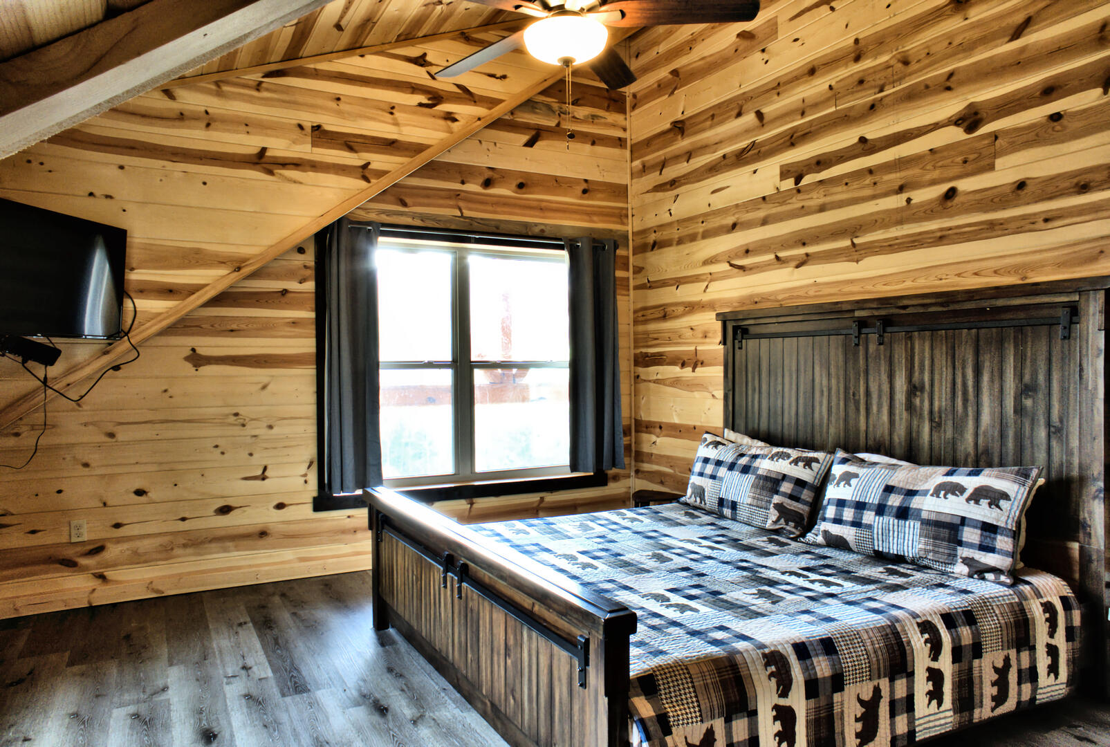 Wagon Wheel | Photo 220