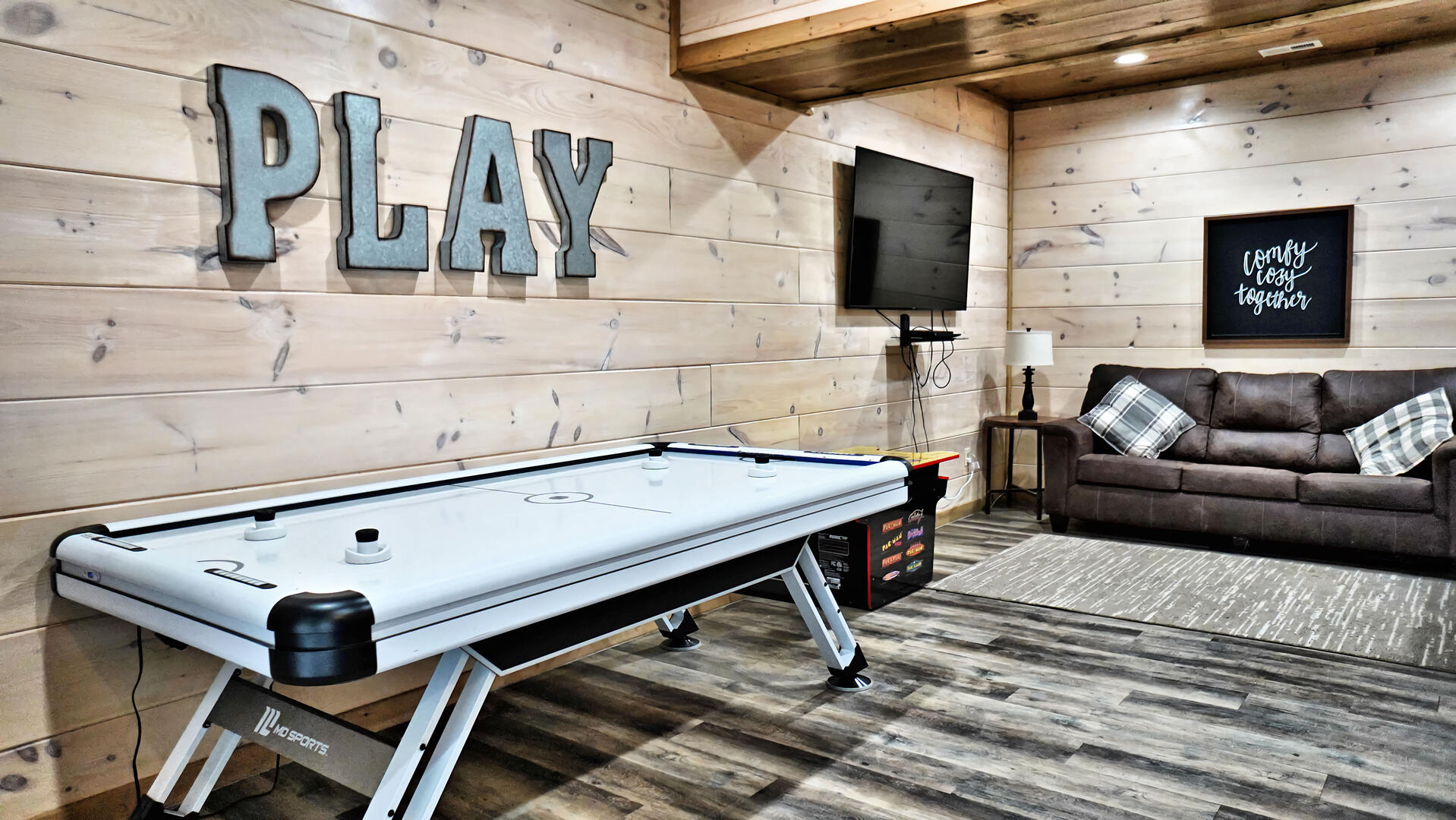 Suite Retreat | Photo 60