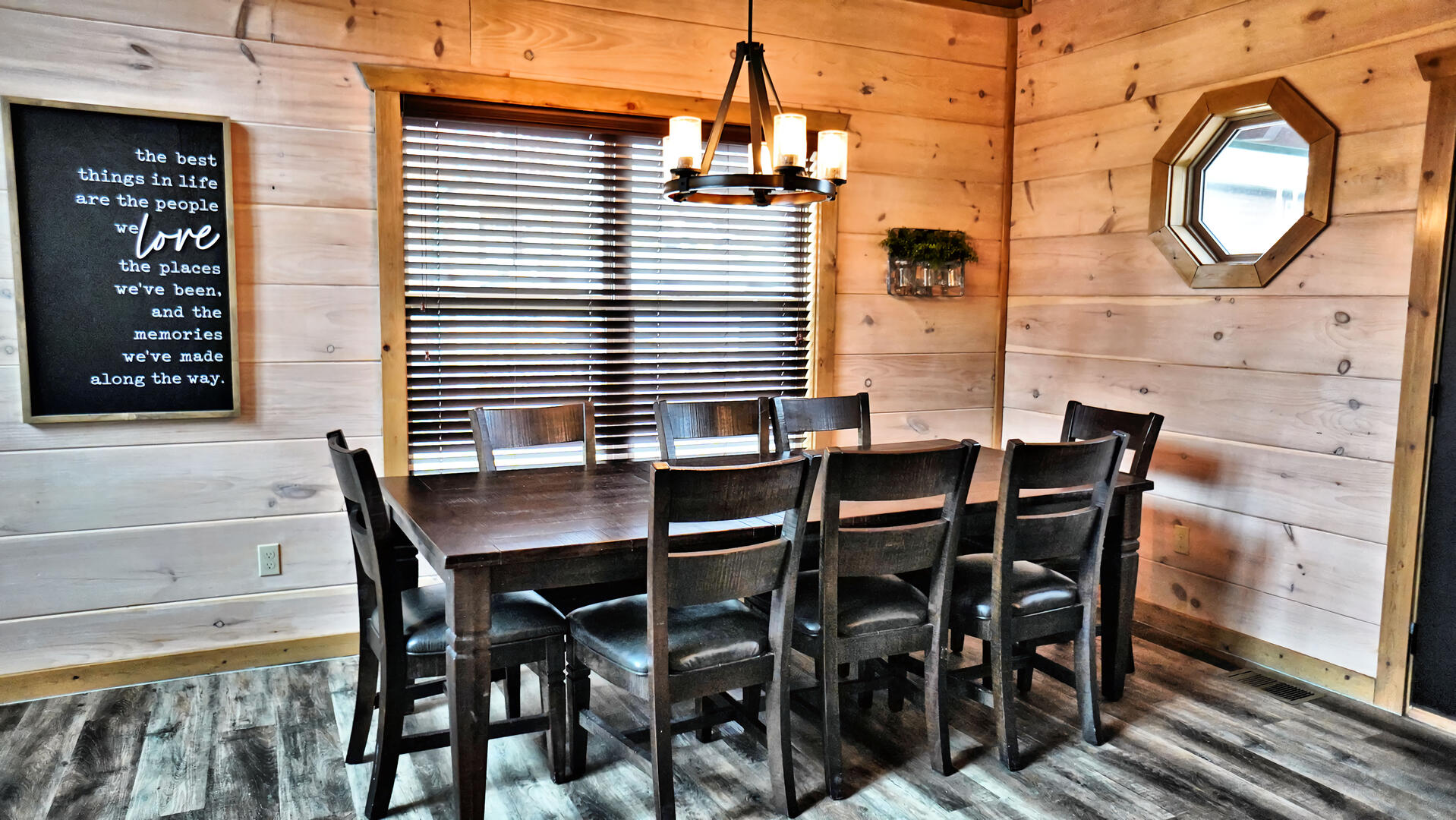 Suite Retreat | Photo 18