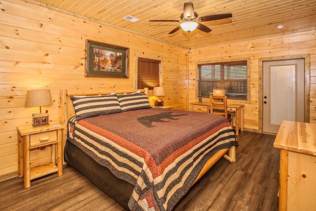 All Bear Paws | Photo 60