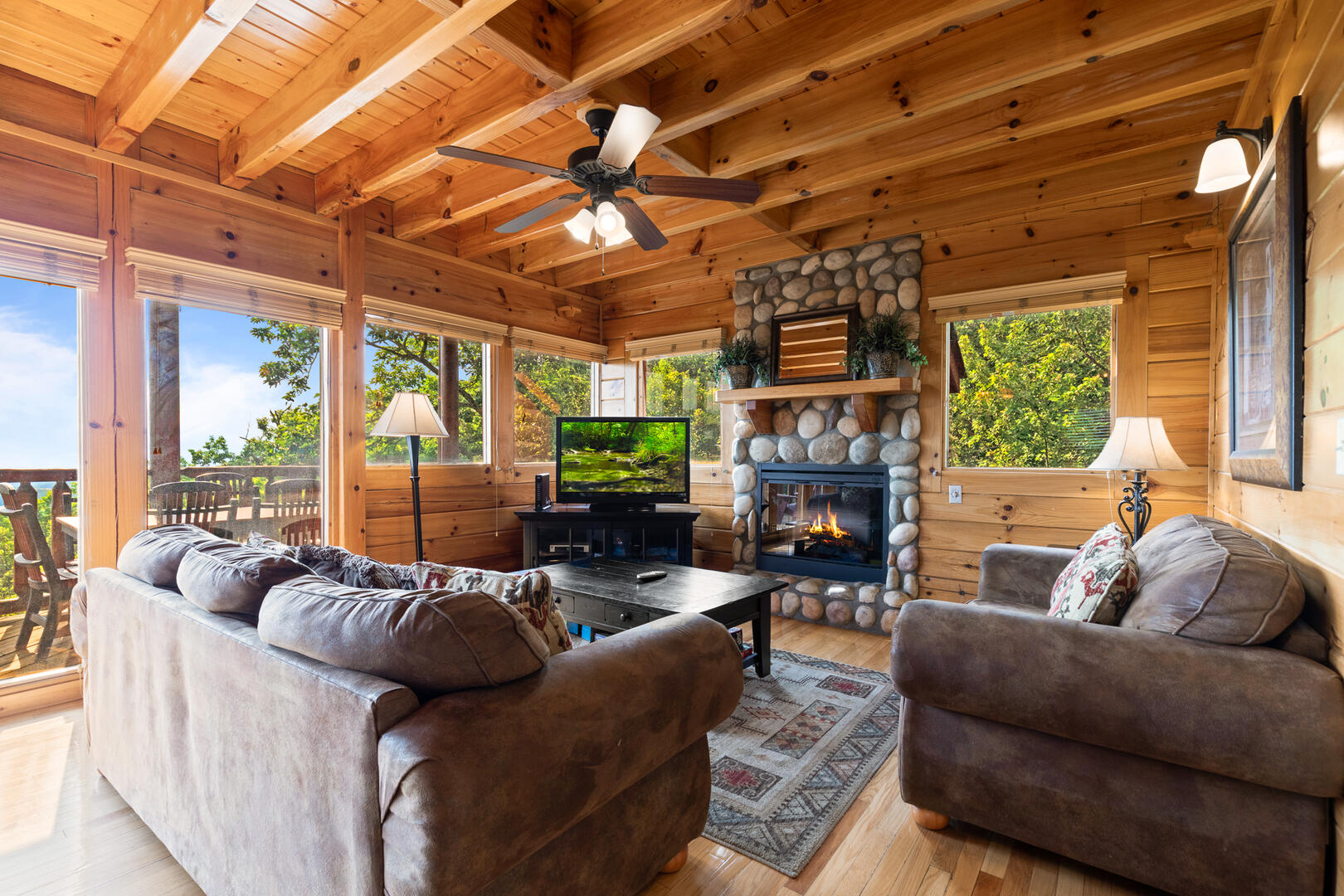 Smoky Mountain Cabin Rentals Pigeon Forge Sevierville Dollywood Cabins smoky-mountain-cabin-rentals-pigeon-forge-sevierville-dollywood-cabins