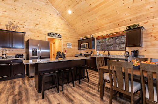 Blue Smoke View | Photo 60