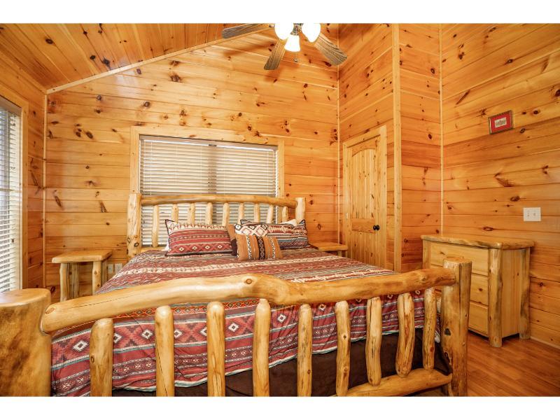 Bearly Chocolate (2) | Photo 56