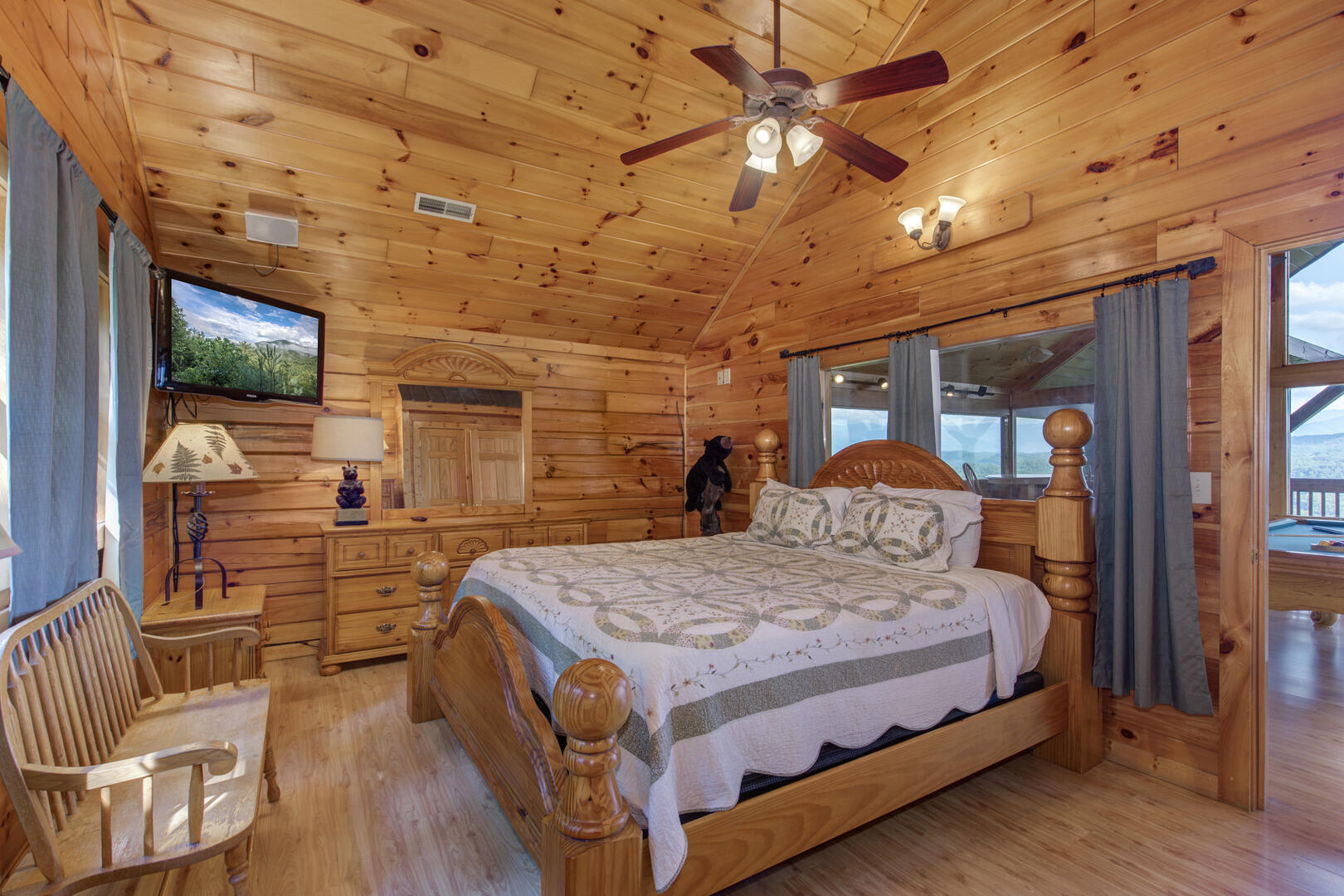 Beverly's Bearadise (2) | Photo 12