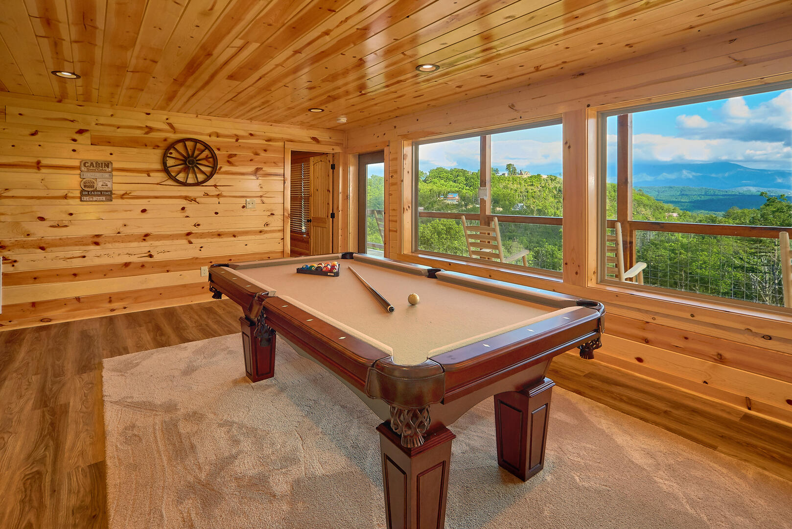 Swimmin' Hole Lodge | Photo 320