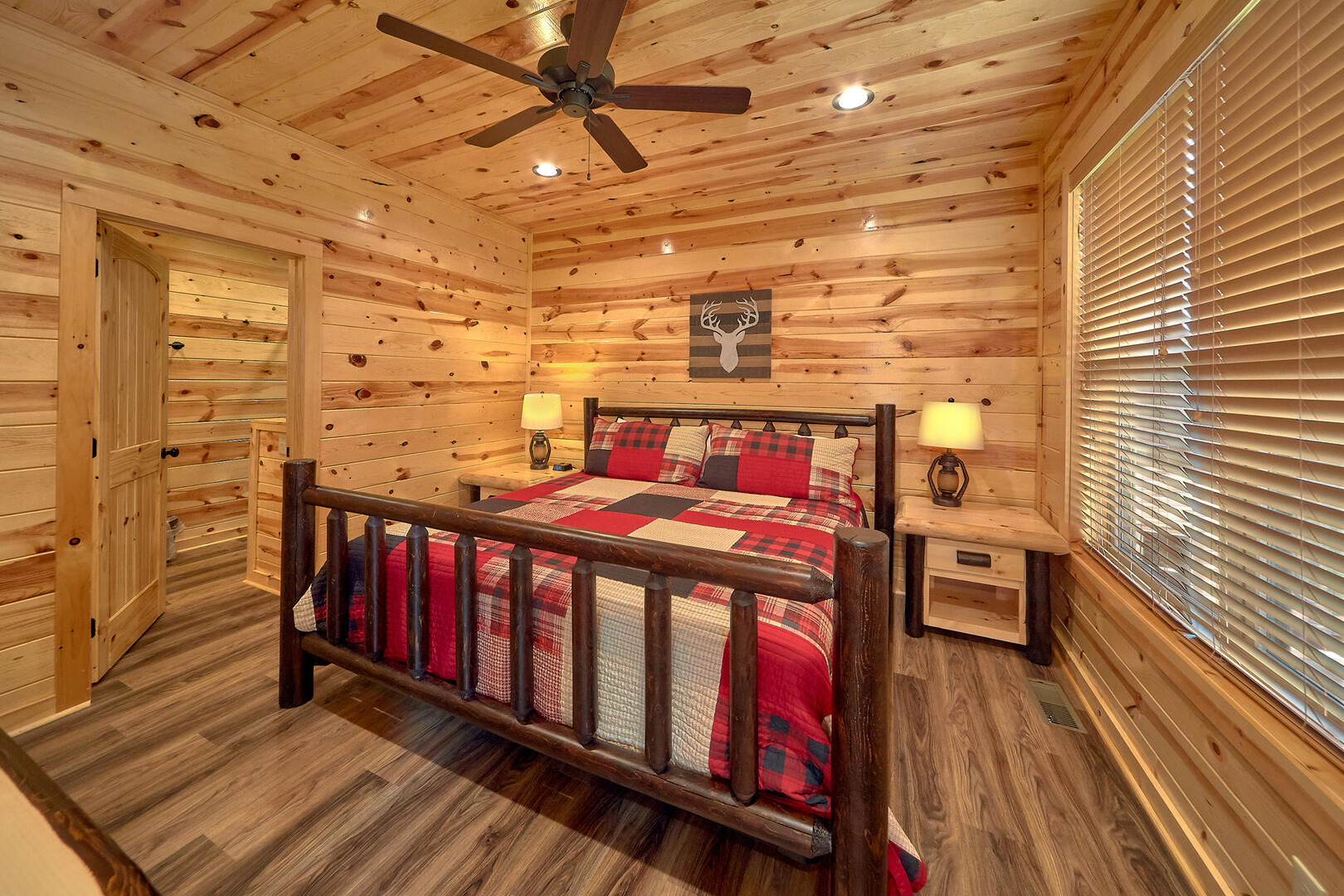 Swimmin' Hole Lodge | Photo 140