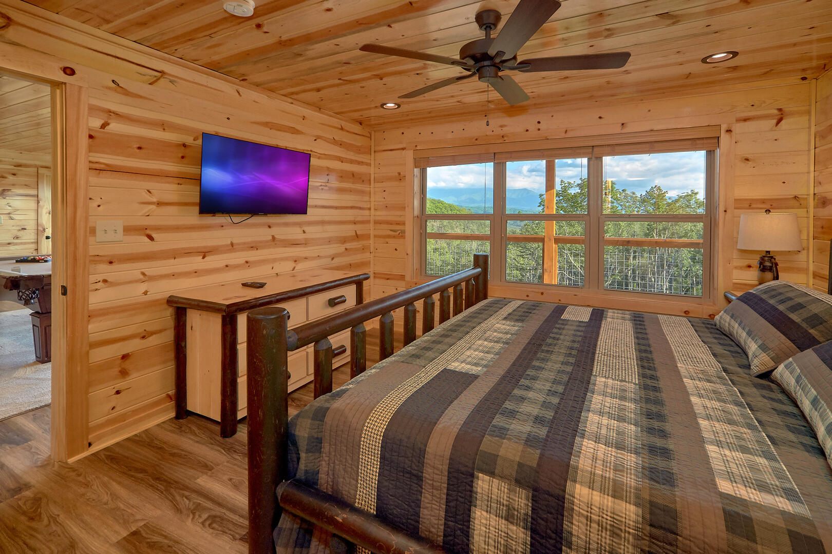 Swimmin' Hole Lodge | Photo 170