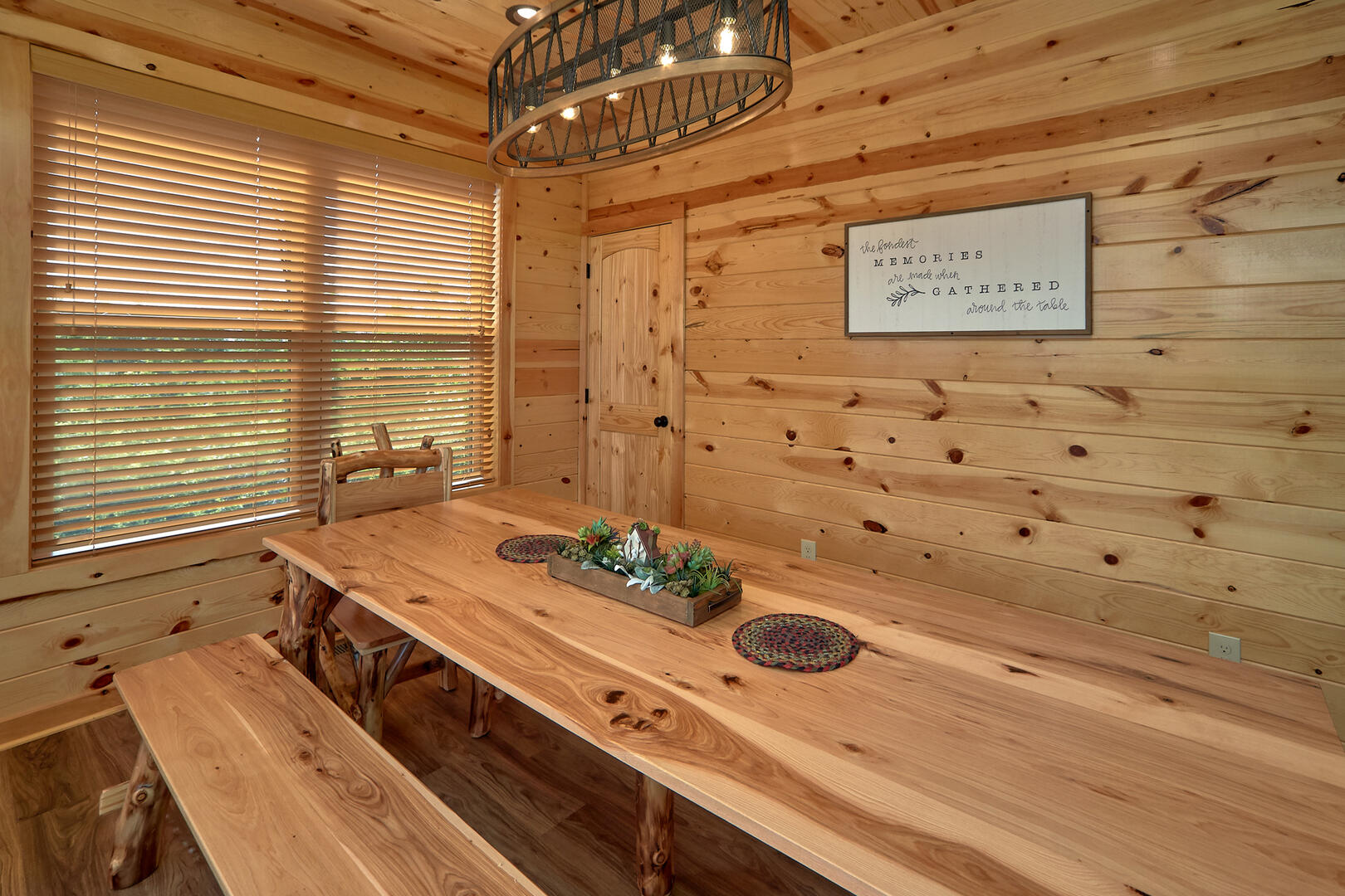 Swimmin' Hole Lodge | Photo 70