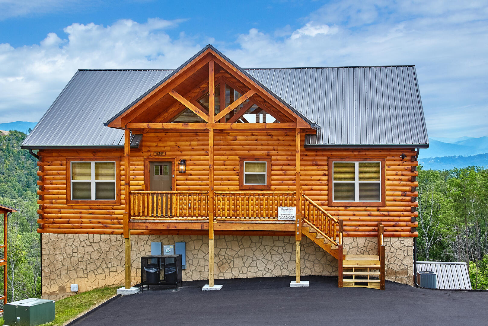 Swimmin' Hole Lodge | Photo 12