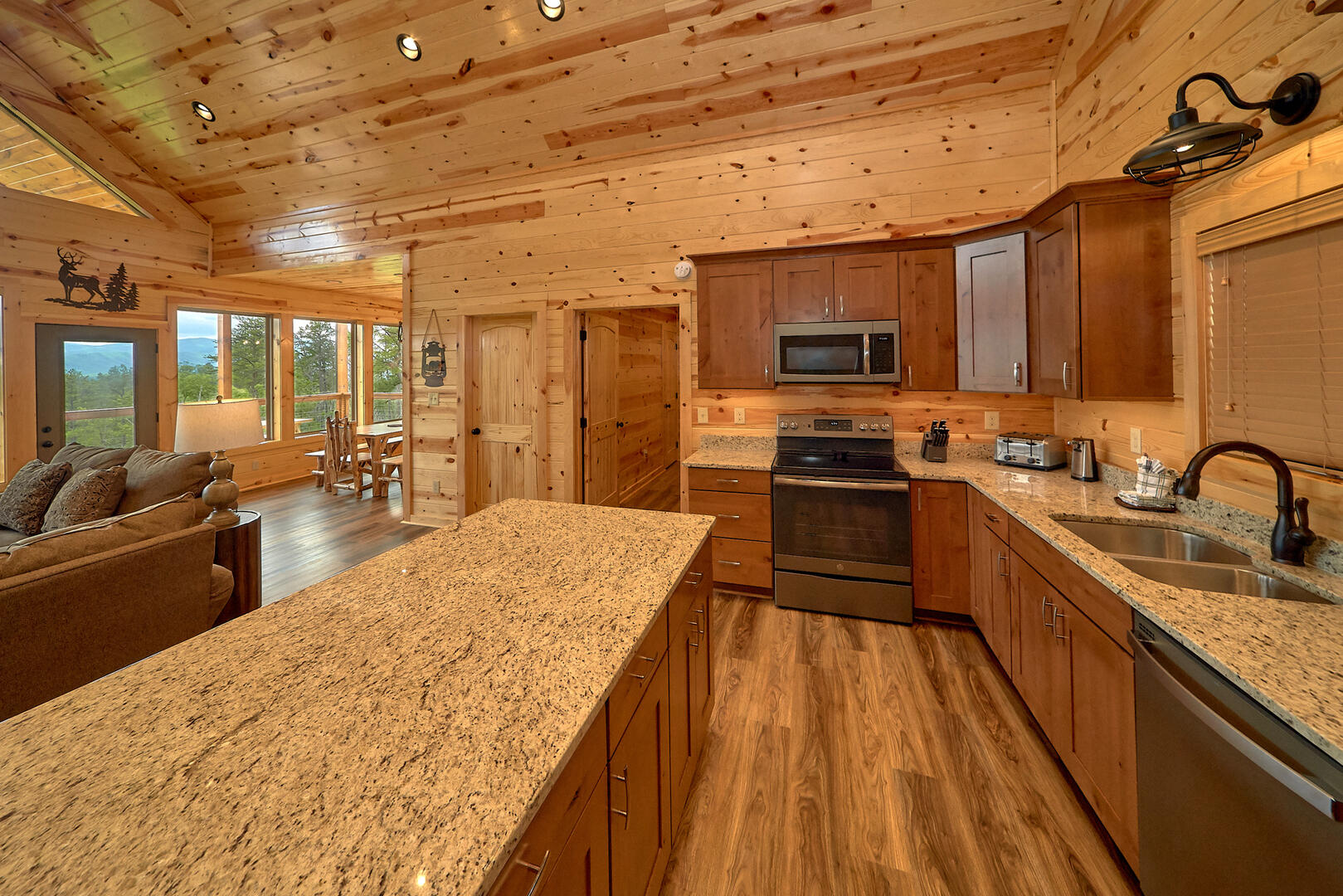 Swimmin' Hole Lodge | Photo 60