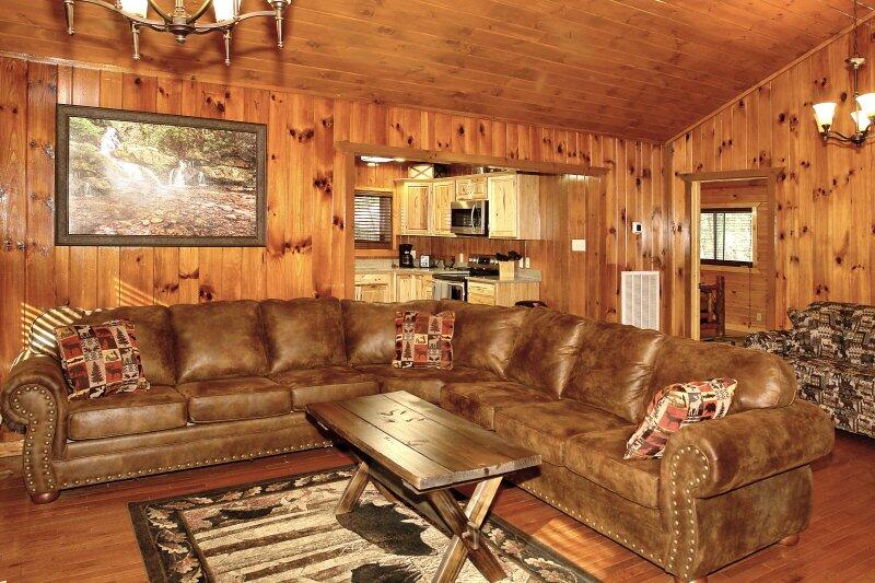 Laurel Manor | Photo 130