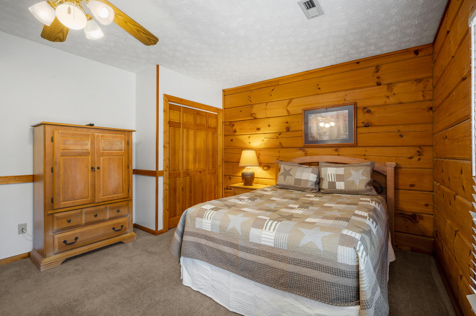 Country Pines Lodge | Photo 470