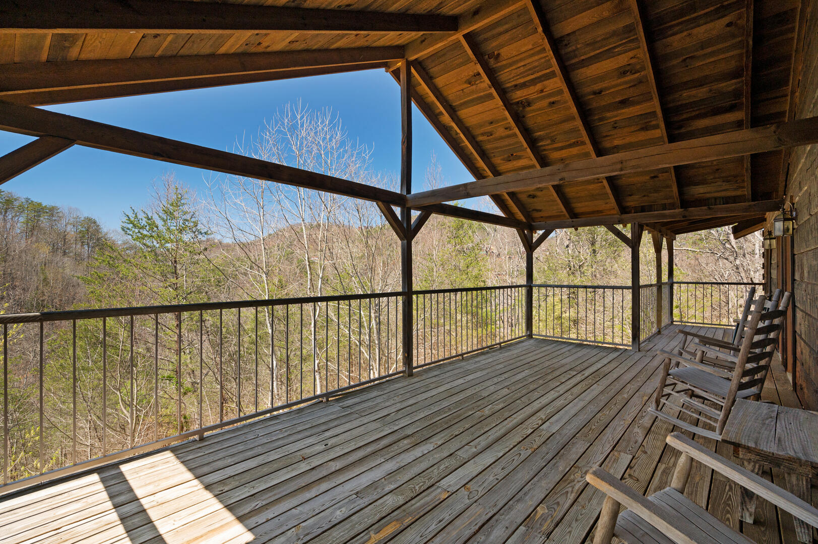 Country Pines Lodge | Photo 810