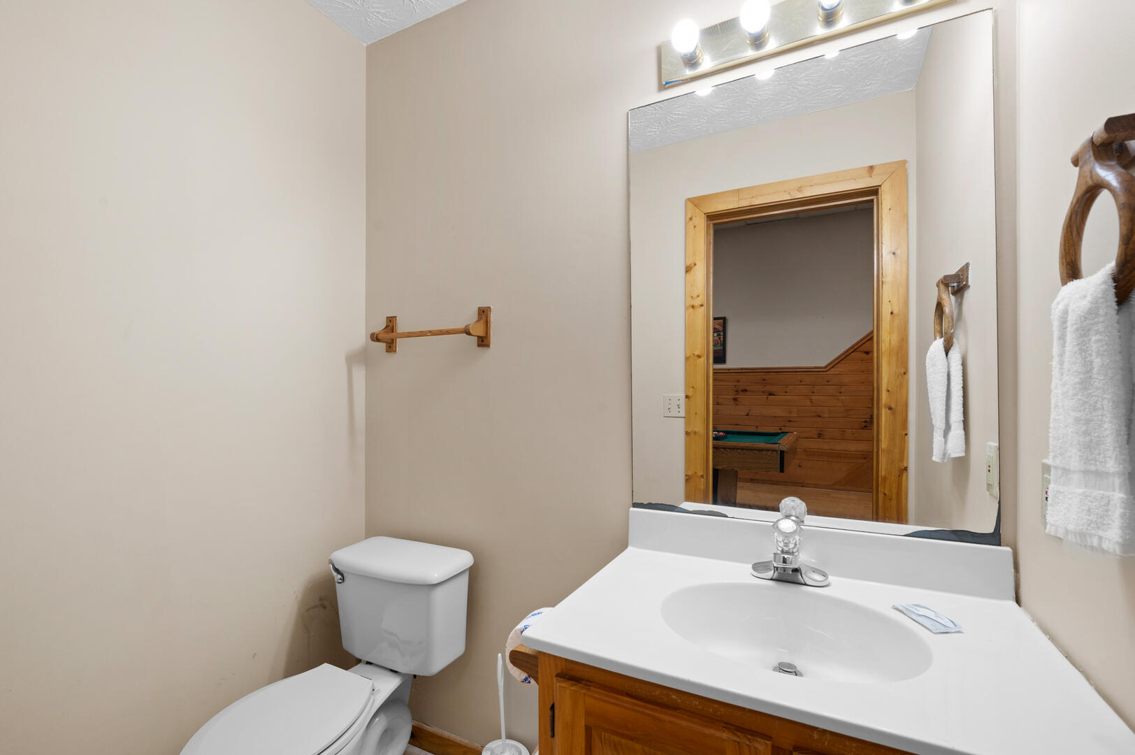 Country Pines Lodge | Photo 680