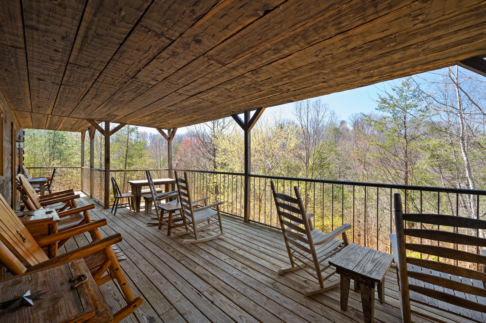 Country Pines Lodge | Photo 910