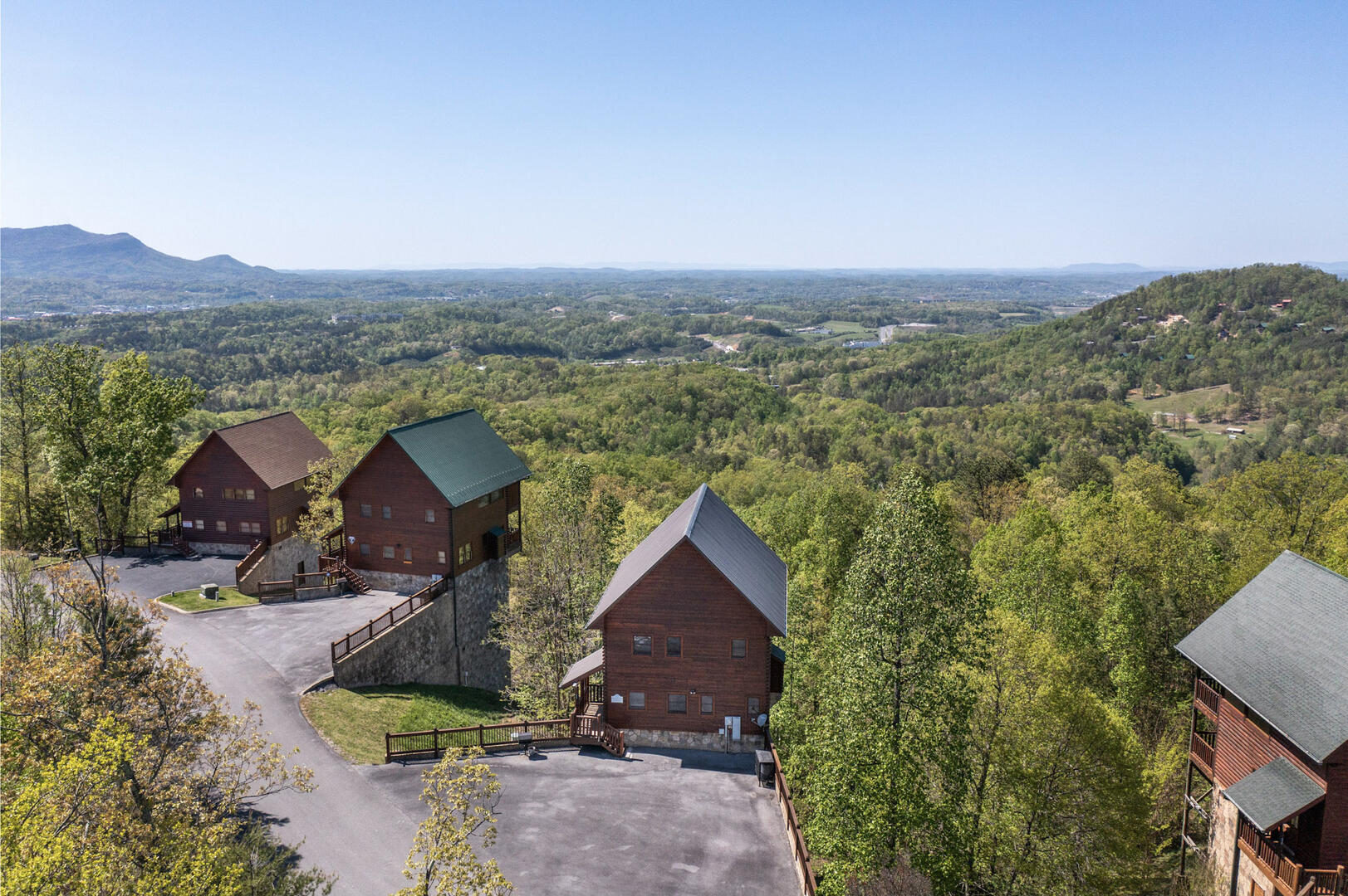 A Smoky Mountain Hide-A-Way | Photo 25