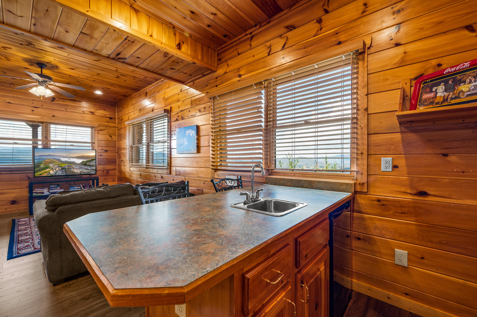 Lookout Lodge | Photo 37