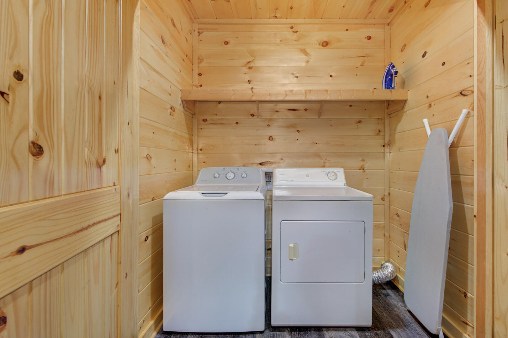 Jump on Inn | Photo 220