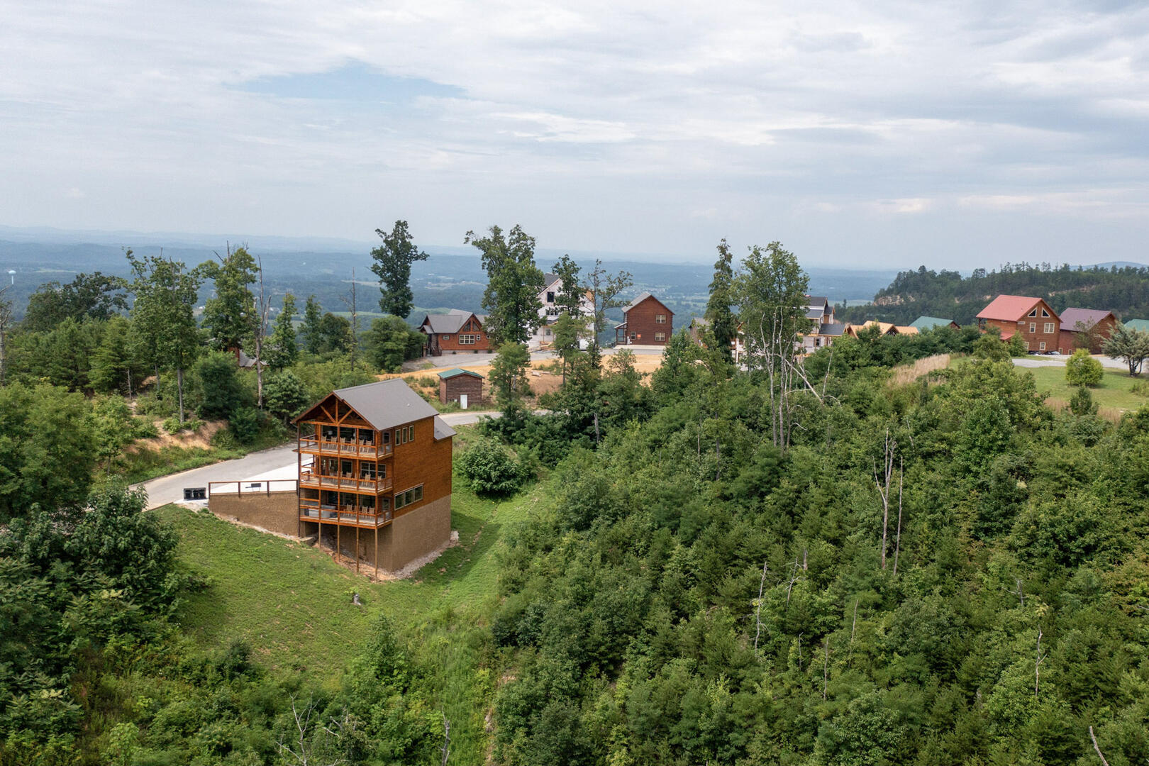 Jump on Inn | Photo 260