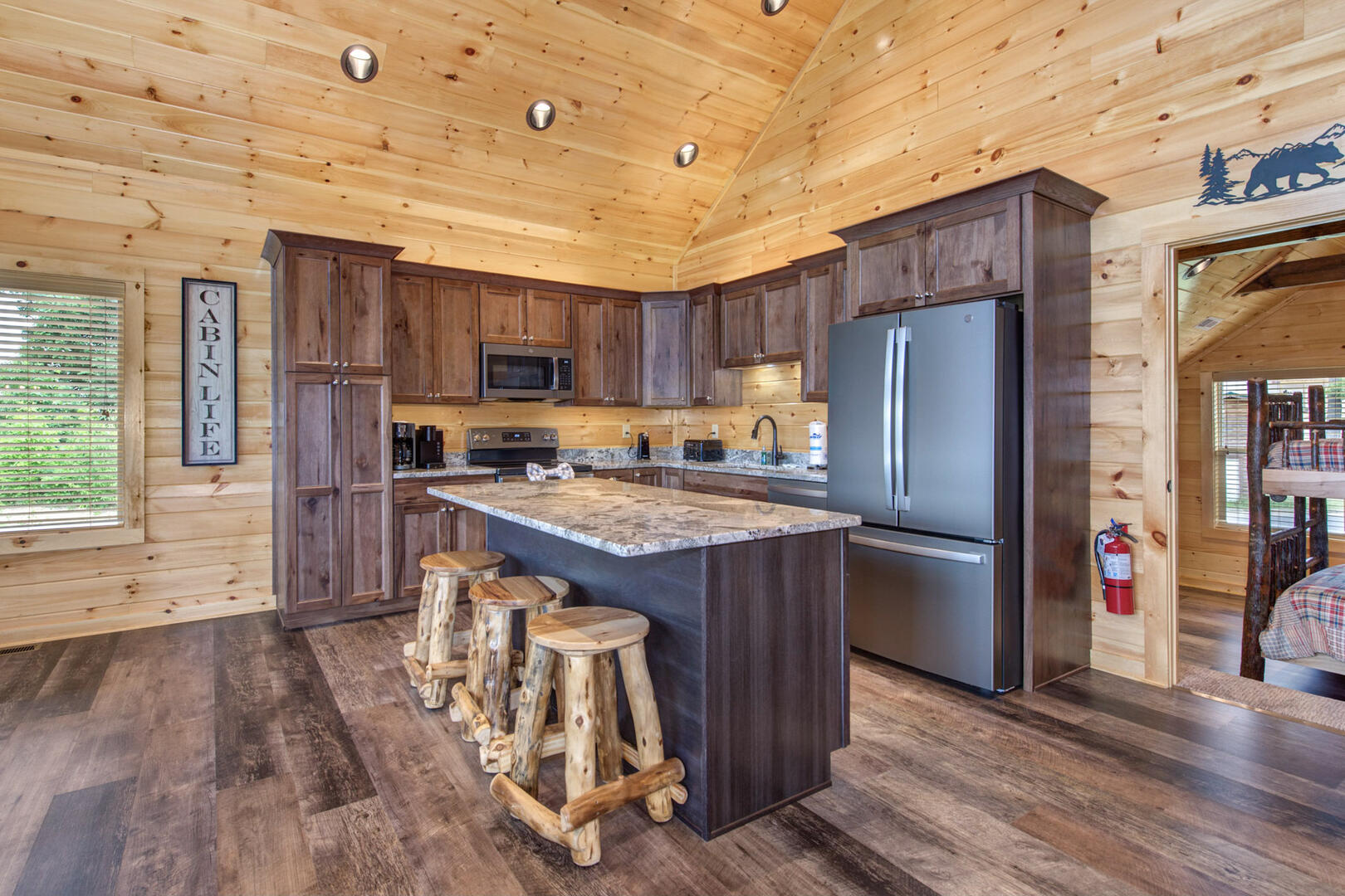 Jump on Inn | Photo 45