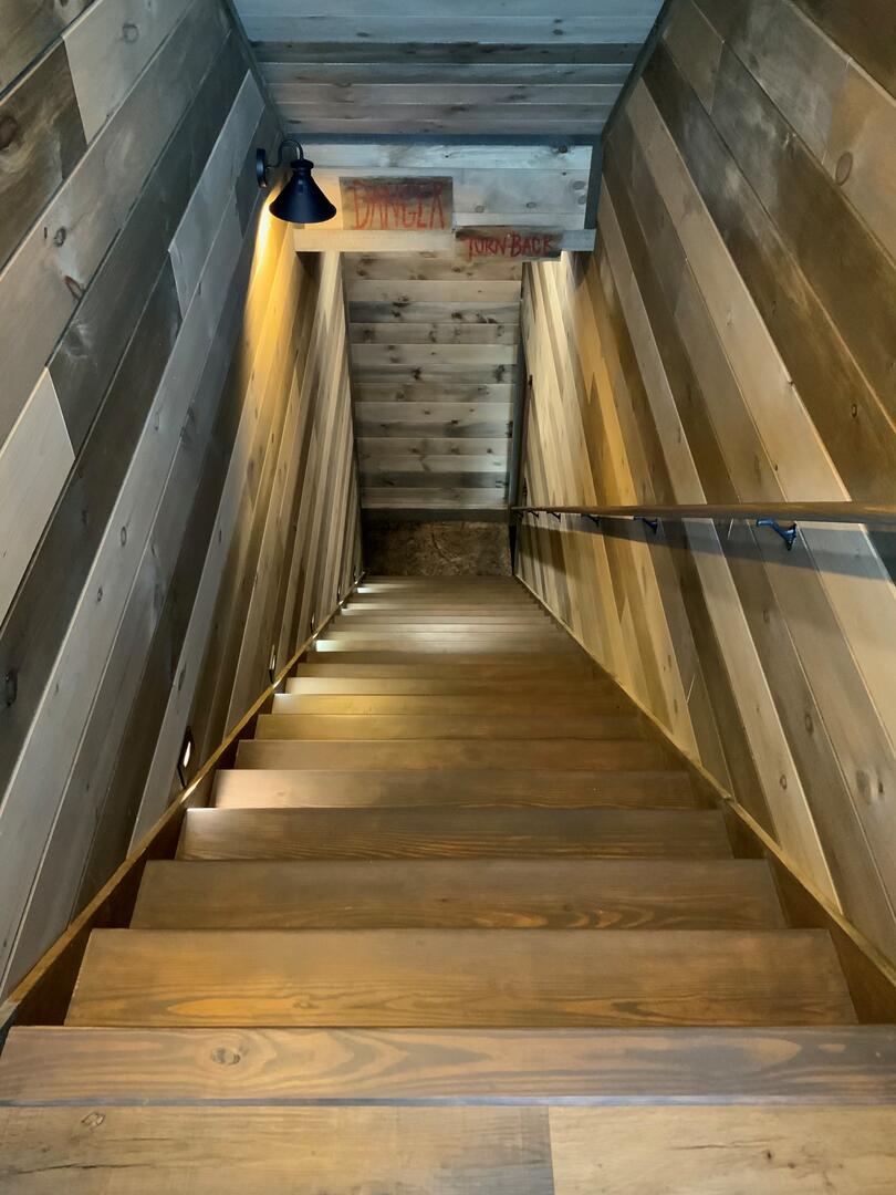 Coal Camp Lodge | Photo 475