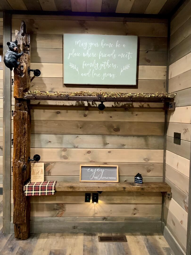 Coal Camp Lodge | Photo 985