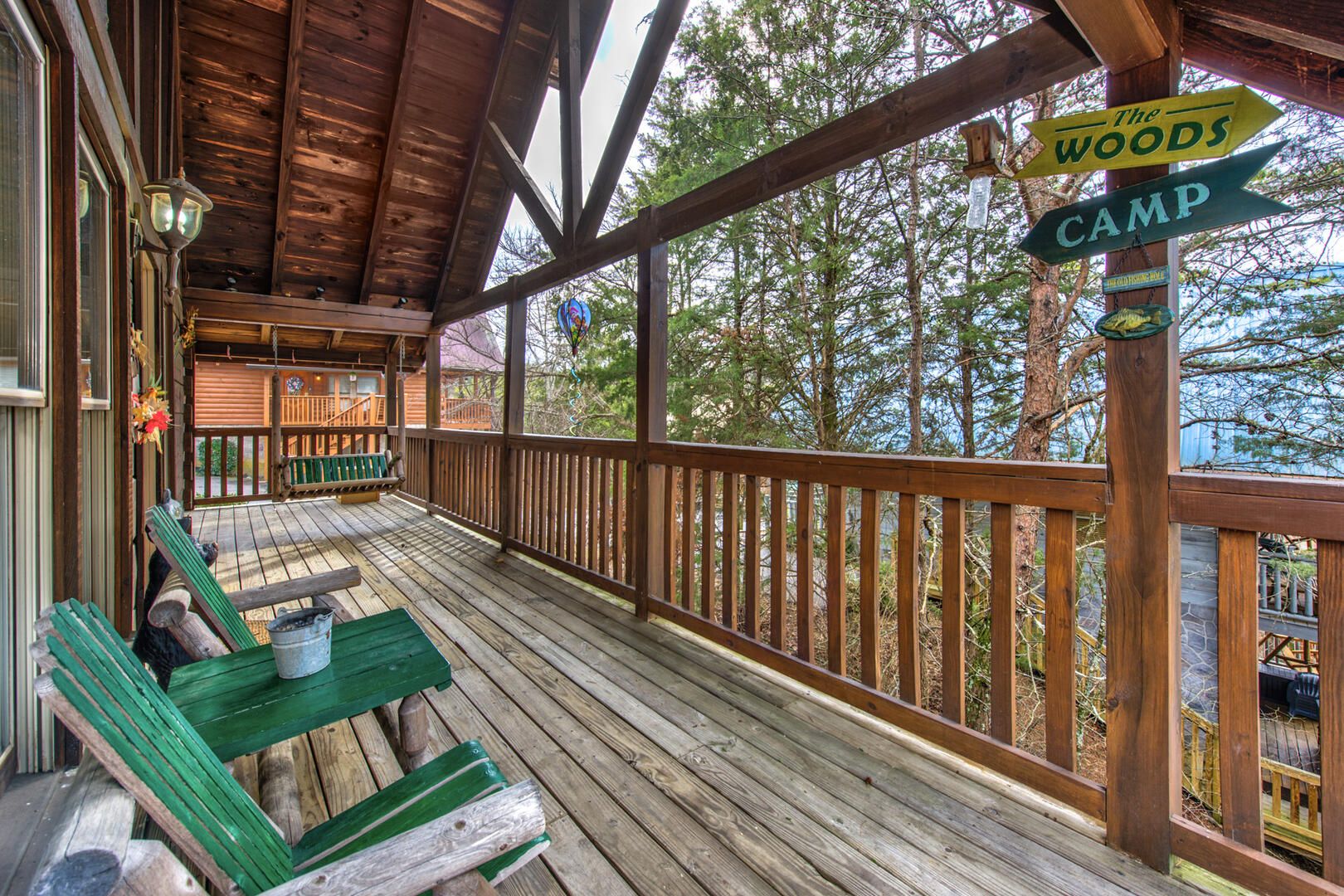 Catch Me If You Can | Photo 497