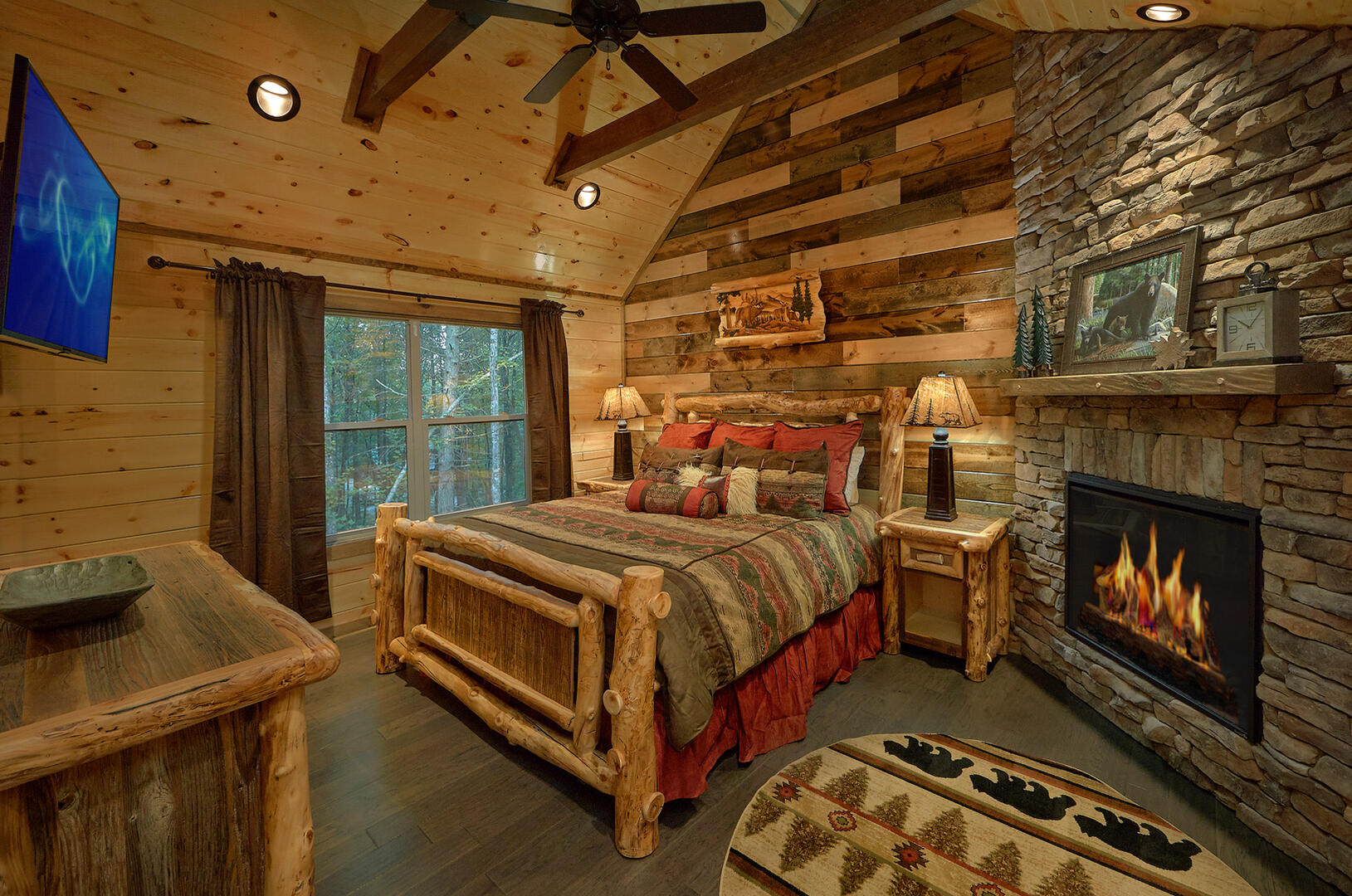 Livin' It Up | Photo 4