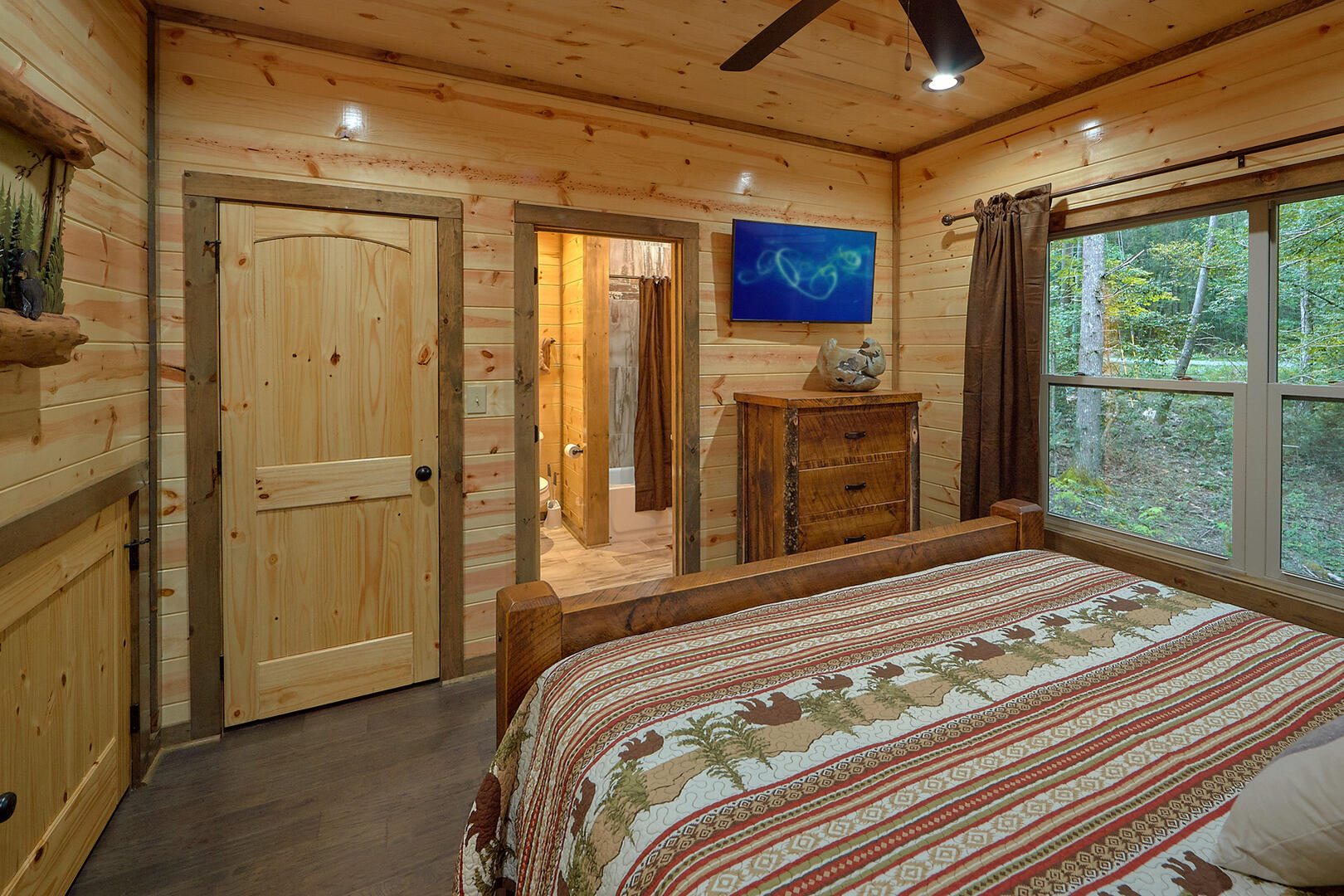 Livin' It Up | Photo 14