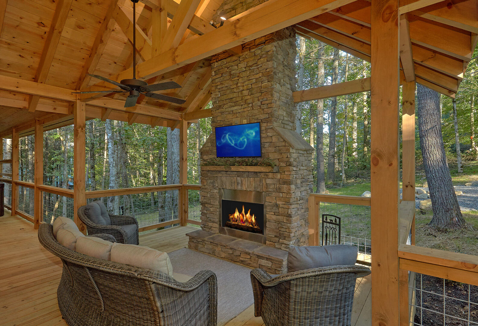 Livin' It Up | Photo 18