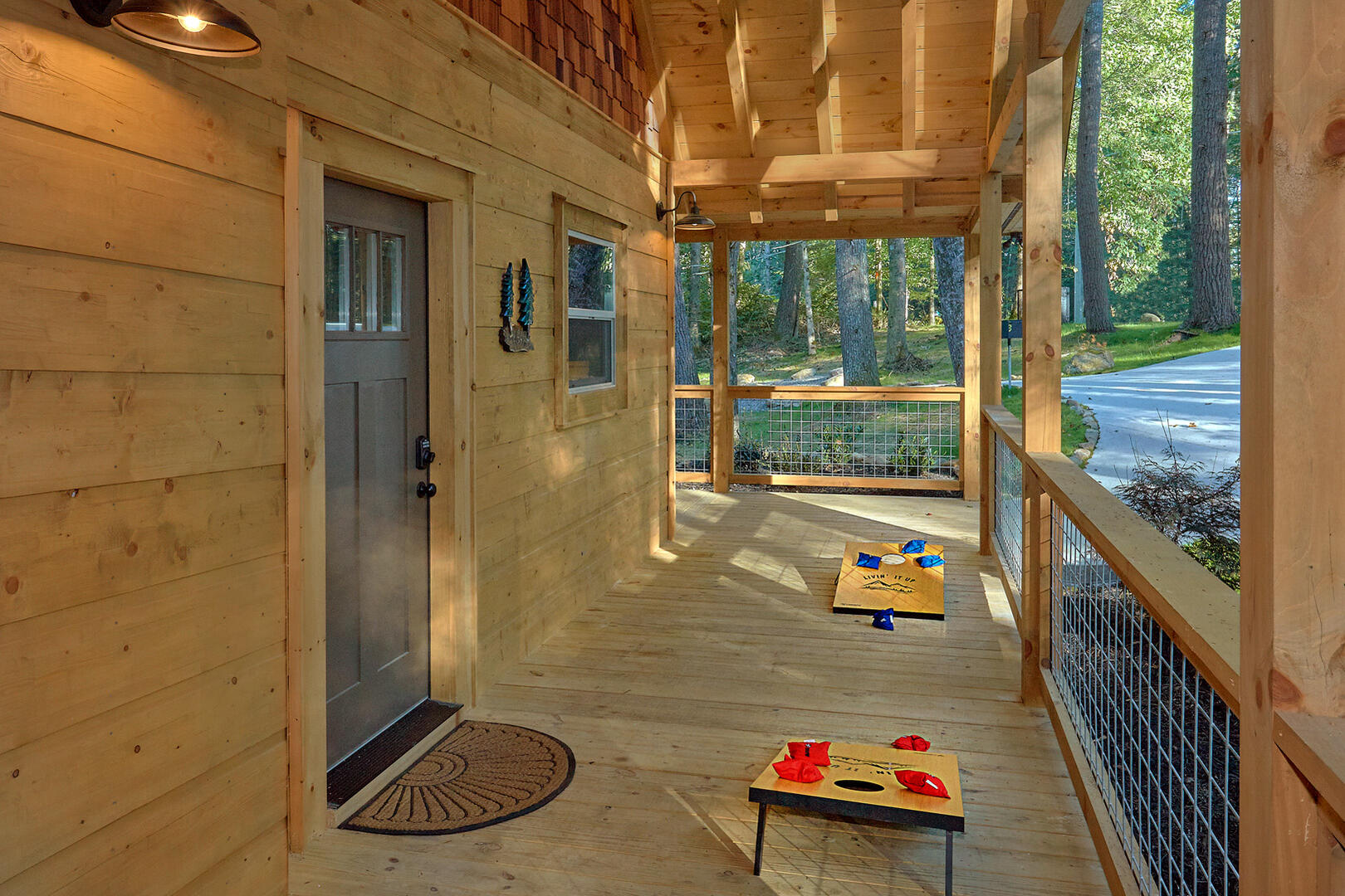 Livin' It Up | Photo 19