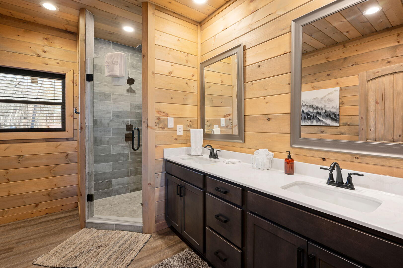 The Phoenix | Photo 48