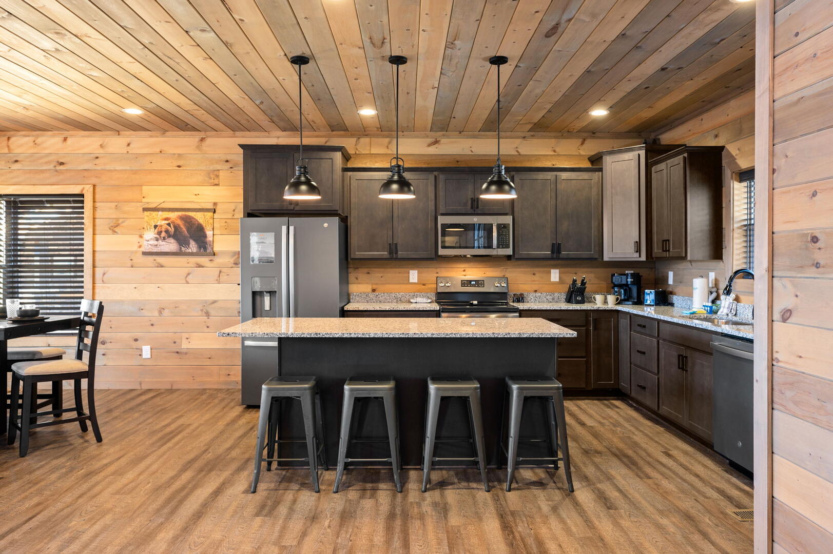 The Phoenix | Photo 10