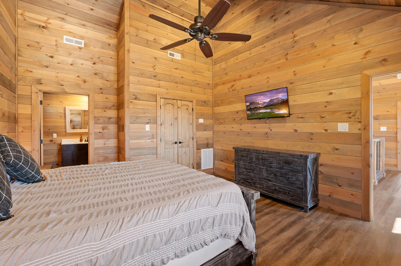 The Phoenix | Photo 33