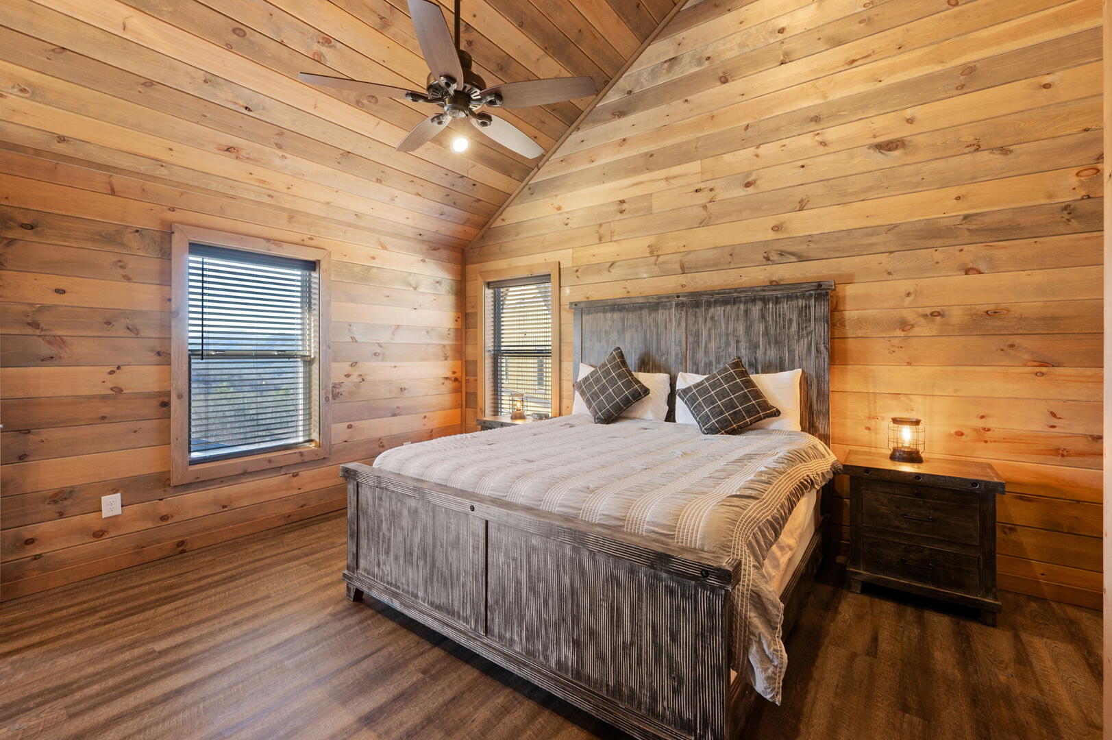 The Phoenix | Photo 34