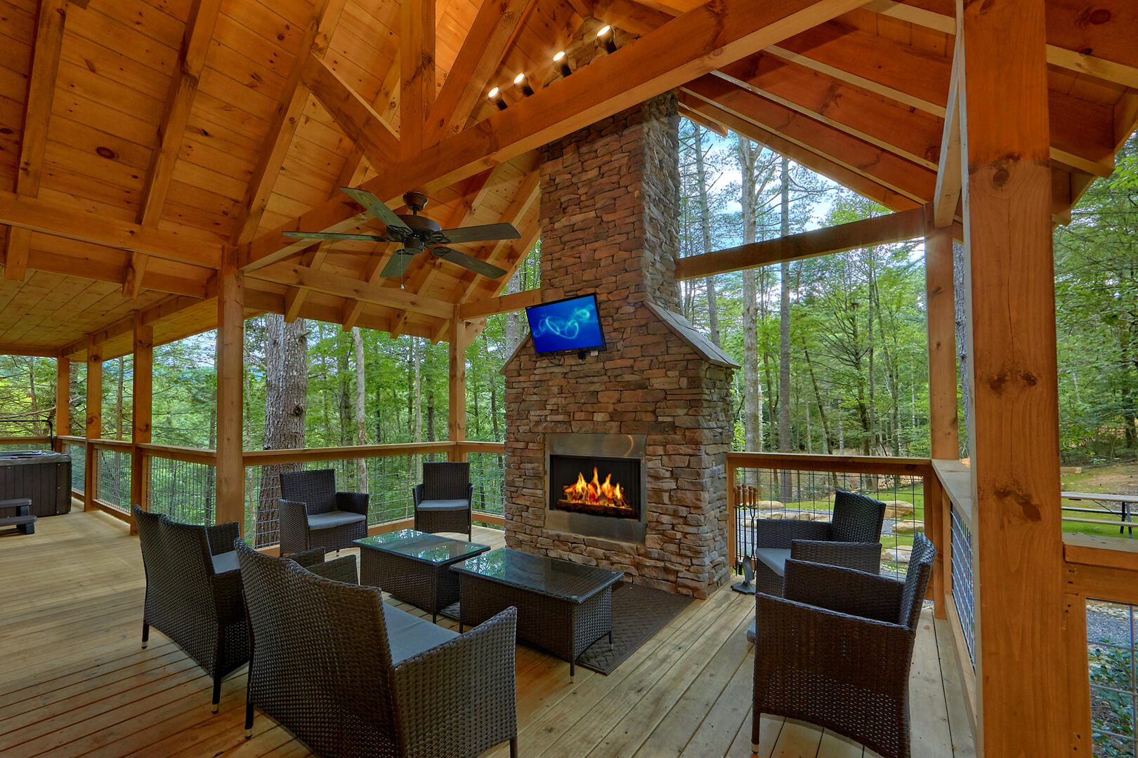 Adventure Lodge | Photo 34