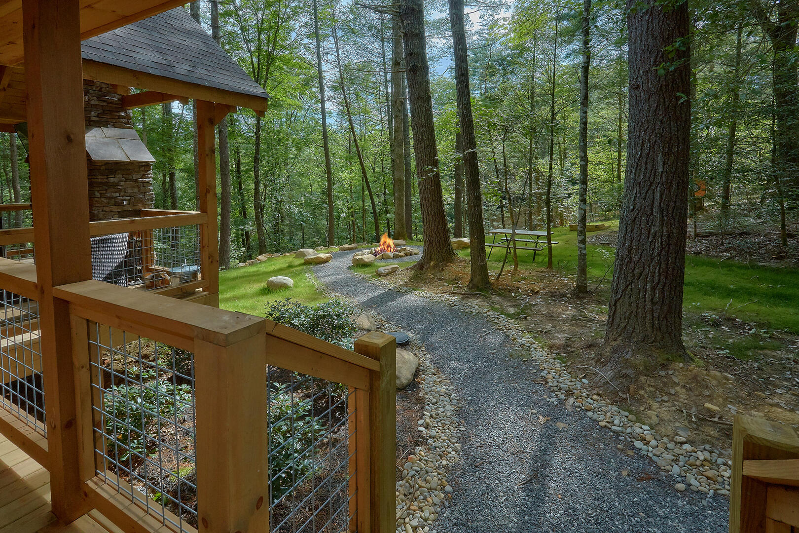 Adventure Lodge | Photo 40