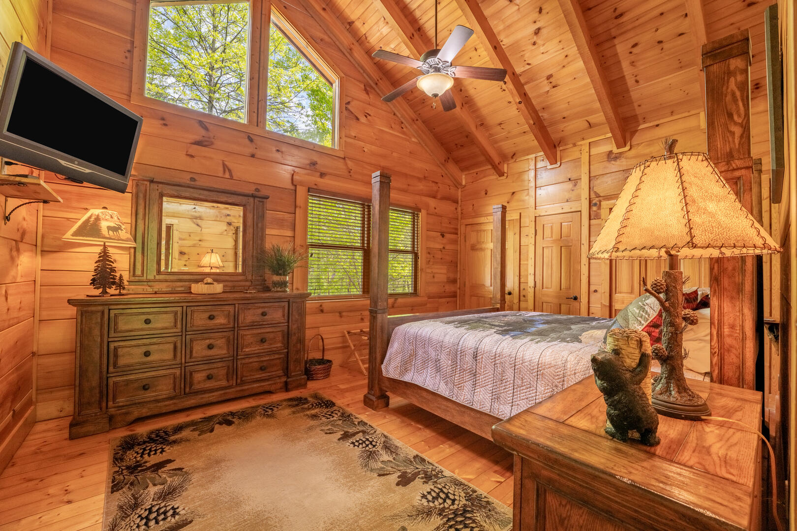 Smoky Bear Cabin | Photo 13