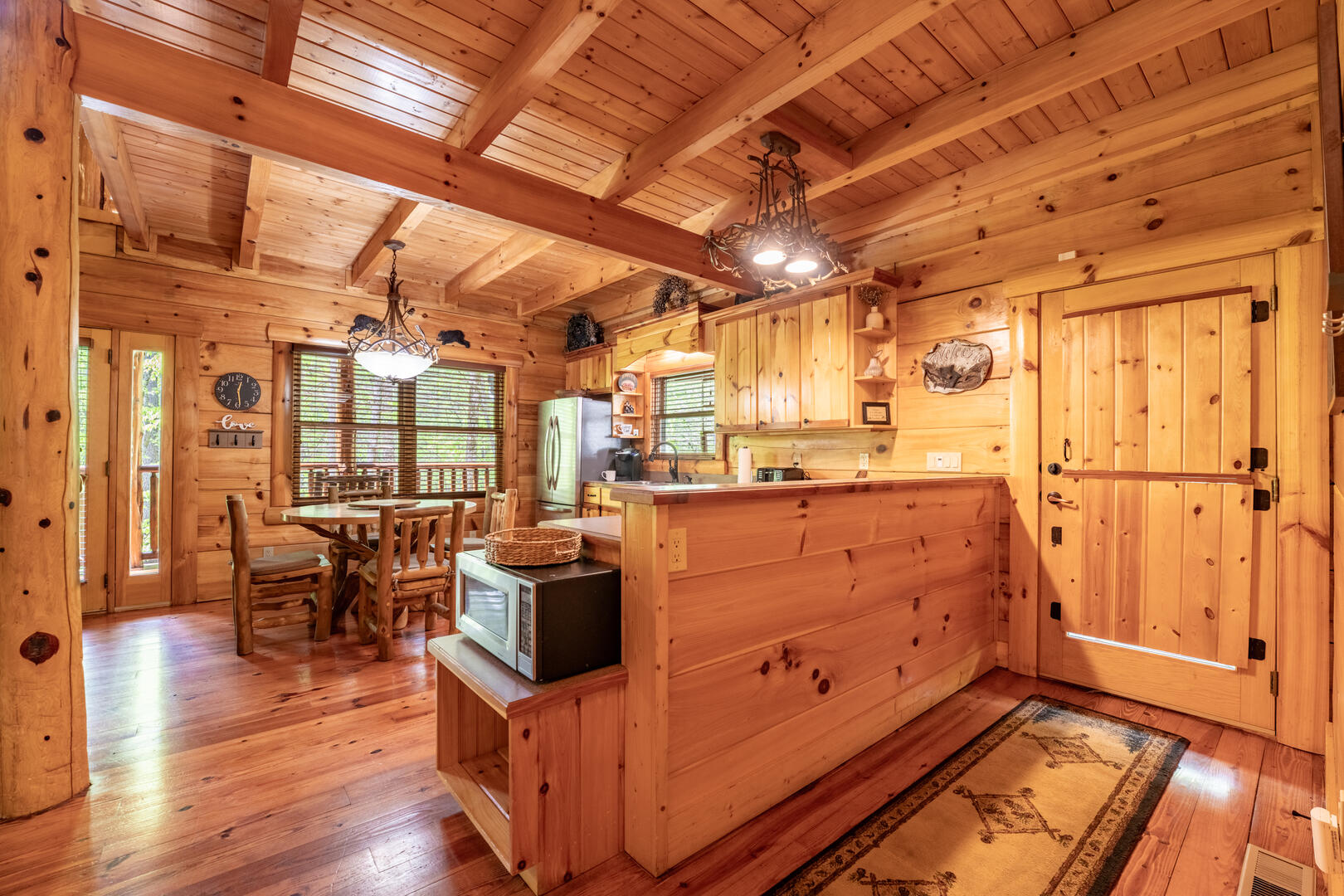 Smoky Bear Cabin | Photo 3