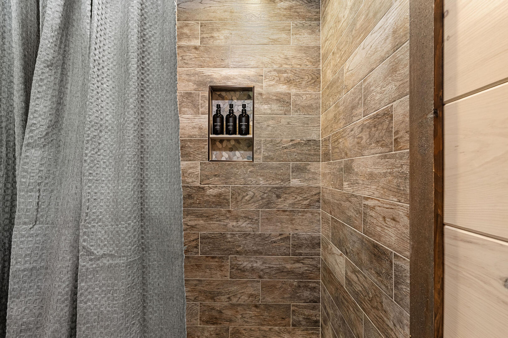 Peaceful Paradise | Photo 41