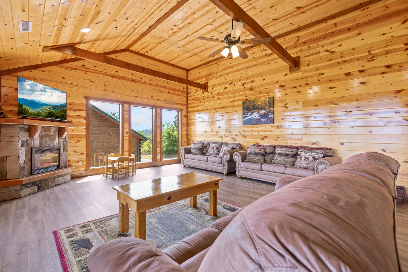 The Lodge at Whispering Waters | Photo 10