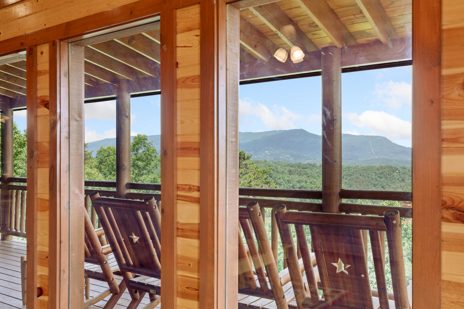 The Lodge at Whispering Waters | Photo 12